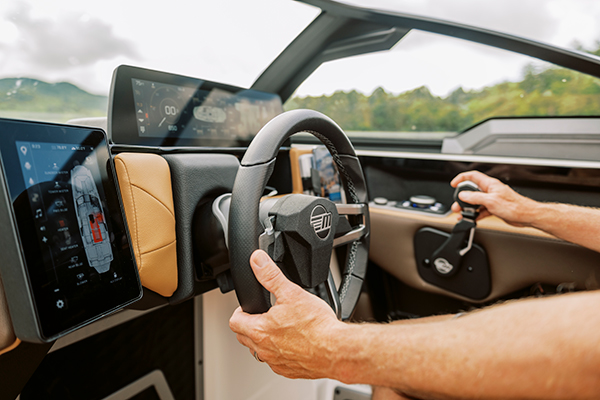 ALL-NEW MALIBU COMMAND CENTER & OPERATING SYSTEM